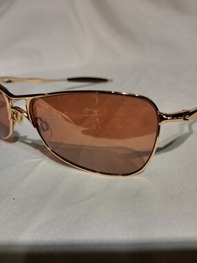 Gold Frame Sunglasses with Brown/Amber Lenses